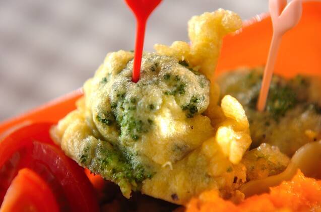 ブロッコリーのチーズフリット
