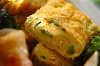 ジャコとニラの卵焼き