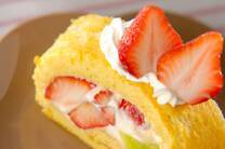 フルーツロールケーキ