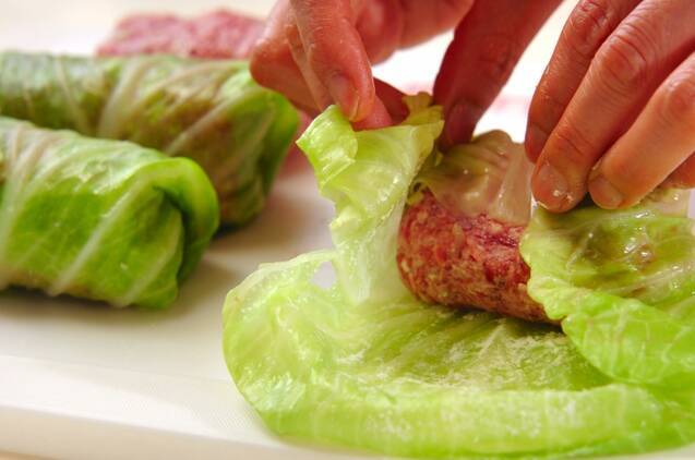 コンソメスープで作る 簡単ロールキャベツ by杉本 亜希子さんの作り方の手順4