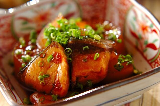 こってり味しみ！基本のブリ大根