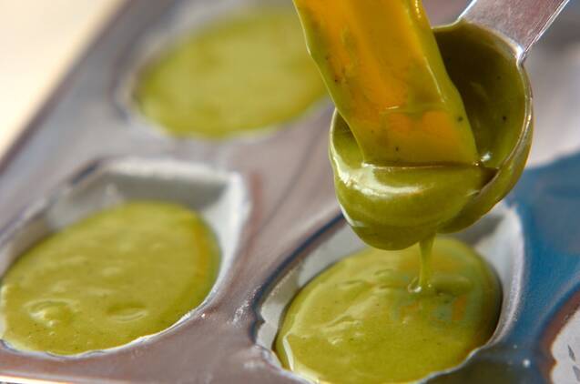 抹茶マドレーヌの作り方の手順5