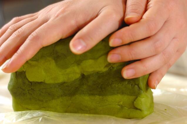 抹茶マーブルクッキーの作り方の手順7