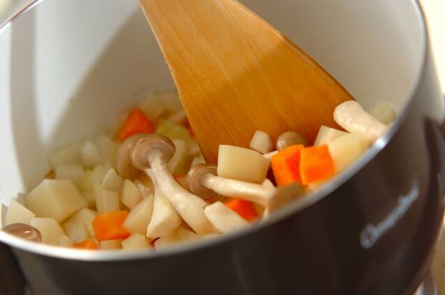 アサリのミルクスープの作り方の手順6