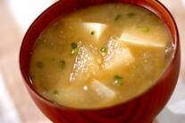 冬瓜と豆腐のみそ汁