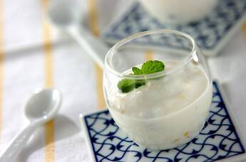 ドライフルーツのヨーグルト漬け