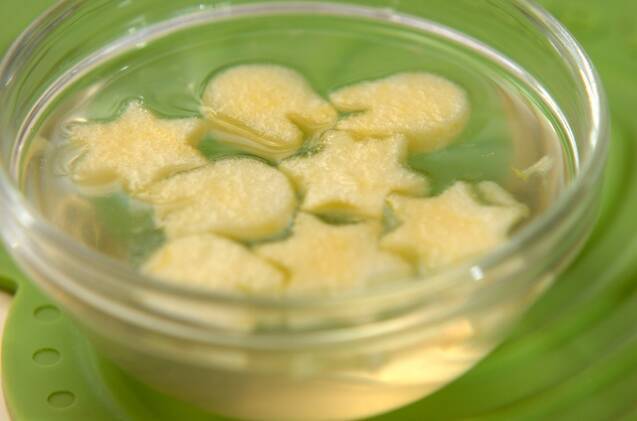 型抜きリンゴの作り方の手順1