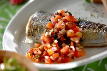 サワラのトマトソース