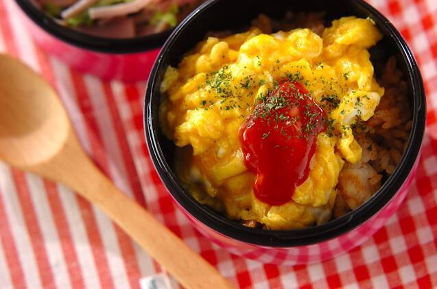 スクランブルオムライス