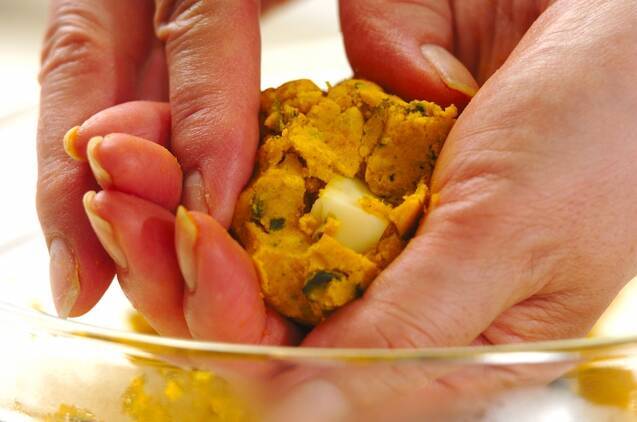 チーズインカレーカボチャコロッケの作り方の手順3