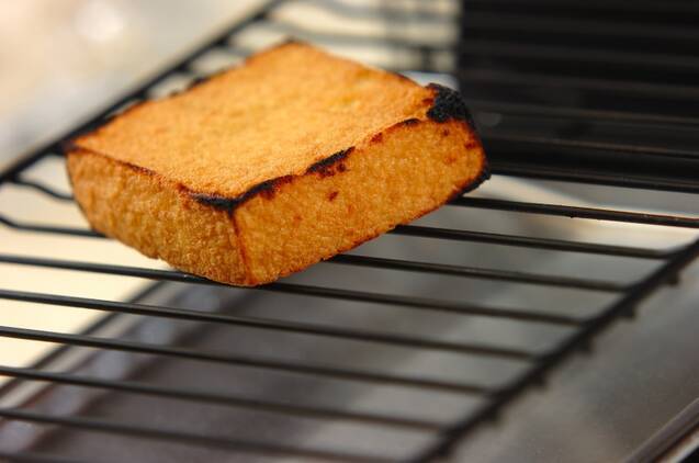 焼き厚揚げの作り方の手順2