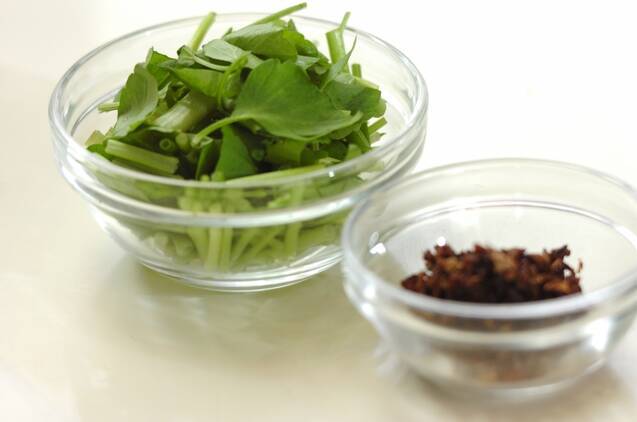 鶏団子スープの作り方の手順1