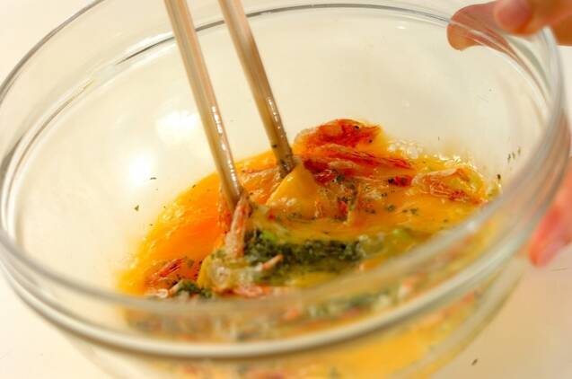 お好み焼き風卵焼きの作り方の手順1