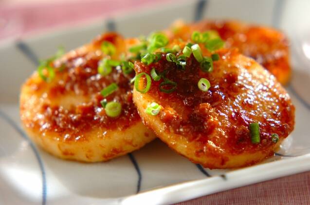 長芋の梅とバターのソテー