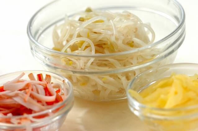 モヤシのナムルの作り方の手順1