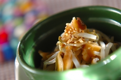 モヤシとザーサイの和え物 副菜 レシピ 作り方 E レシピ 料理のプロが作る簡単レシピ