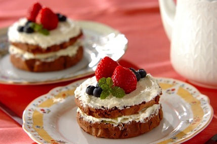 レンジで簡単！チョコスポンジケーキ