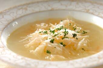 大根のジュリエンヌ・スープ