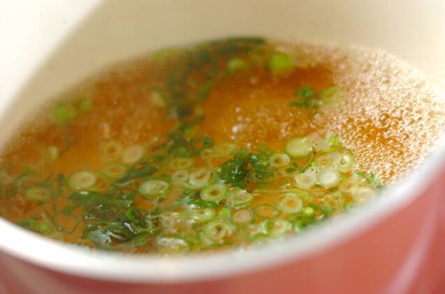 時短で簡単！うどん サッと作れる 天かすと卵とじ by保田 美幸さんの作り方の手順2