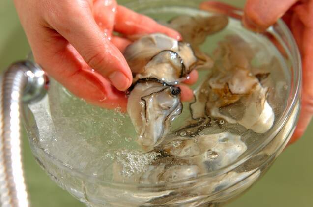 カキとキノコのホイル焼きの献立の作り方の手順1