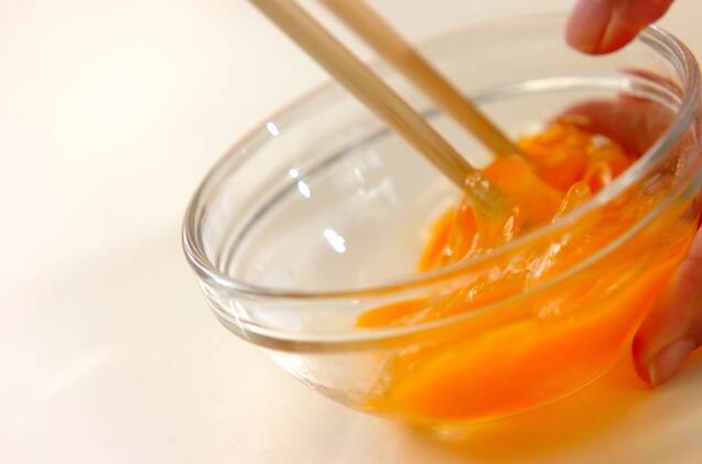 かきたま汁の作り方の手順1