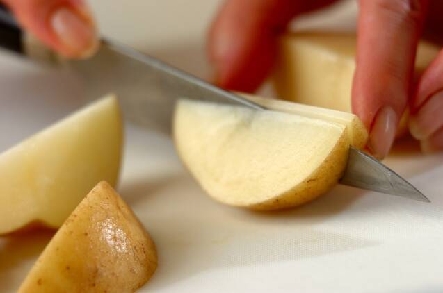 イタリアンバジルポテトの作り方の手順1