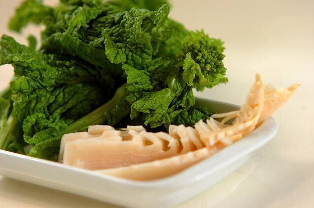 菜の花の中華炒めの作り方の手順1