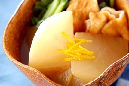 カブと油揚げの煮物