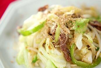 野菜炒め・ゴマ風味