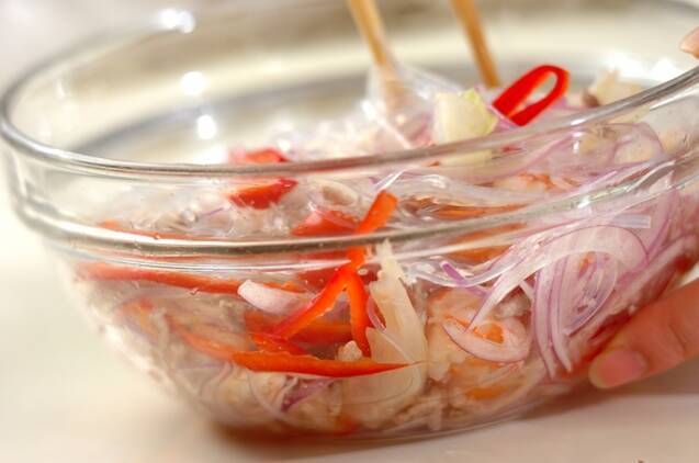 パクチーとエビのタイ風春雨サラダ（ヤムウンセン）の作り方の手順4