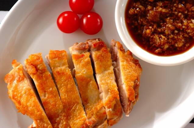 チキンソテー　和風フィナデニソース