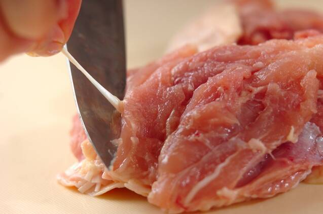 チキンソテー　和風フィナデニソースの作り方の手順1