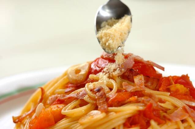 トマトとベーコンのスパゲティーの作り方の手順5