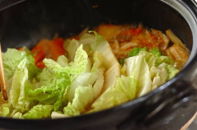 キムチの辛さと牛乳のコク　高麗鍋（こまなべ）の作り方の手順5