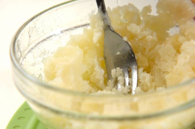 半熟卵とツナポテトのサクサク春巻きの作り方の手順2