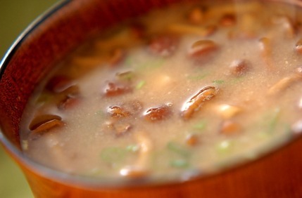 納豆なめこ汁