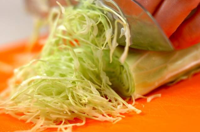 一番簡単！豚肉の焼き 野菜たっぷりでご飯すすむ by金丸 利恵さんの作り方の手順2