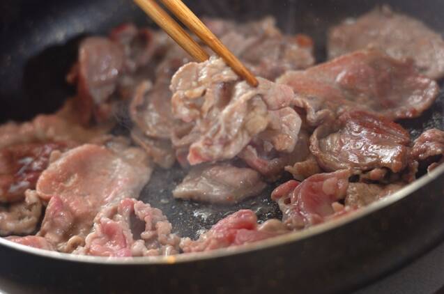 一番簡単！豚肉の焼き 野菜たっぷりでご飯すすむ by金丸 利恵さんの作り方の手順3