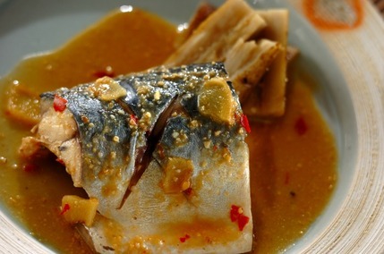 サバのピリ辛みそ煮