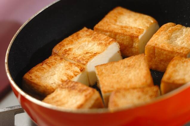 厚揚げの肉みそがけの作り方の手順2