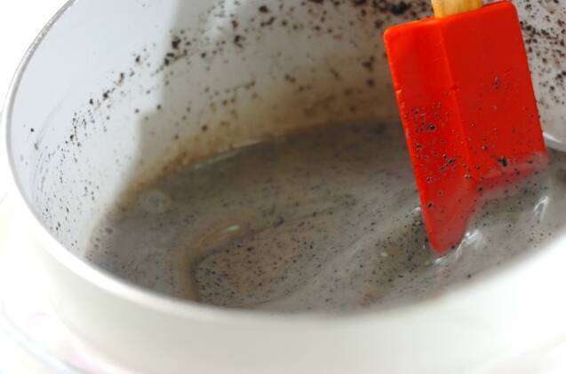 黒ゴマの豆乳プリンの作り方の手順5