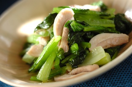 鶏と小松菜の炒め物