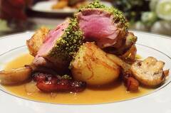 ソムリエが教える簡単リッチ飯 豚ヒレの香草パン粉焼き ハニーマスタードソース