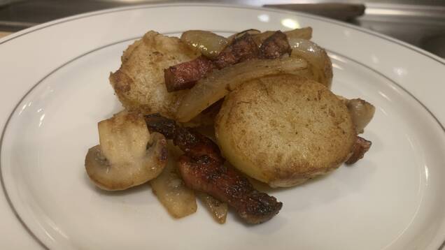 ソムリエが教える簡単リッチ飯 豚ヒレの香草パン粉焼き ハニーマスタードソースの作り方の手順16