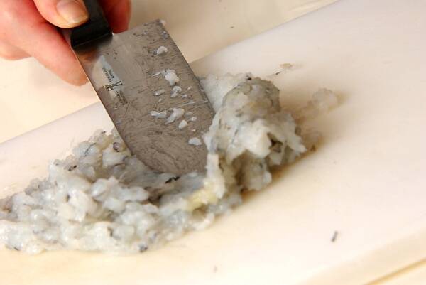 エビ団子汁の作り方の手順1