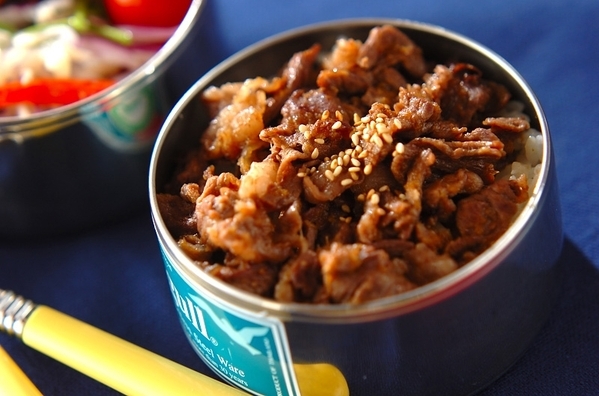 スタミナ飯「焼肉丼」の人気レシピ18選！冷蔵庫にあるお肉で作ろうの画像