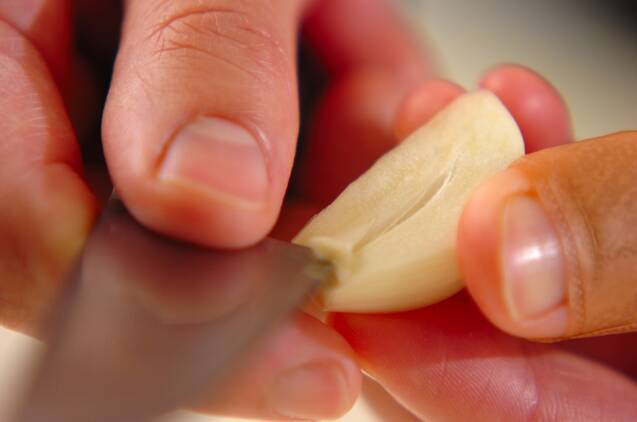 ガーリックトーストの作り方の手順2