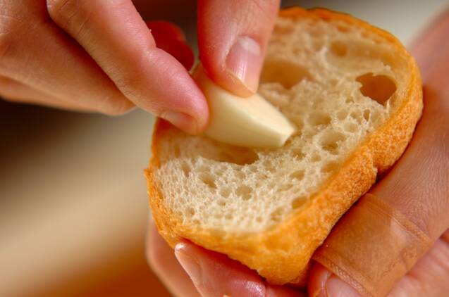 ガーリックトーストの作り方の手順3