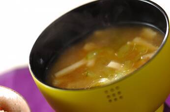 キュウリのみそ汁