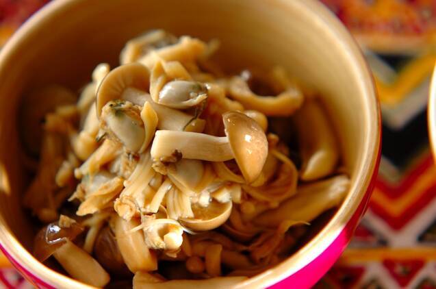 キノコとアサリの煮物